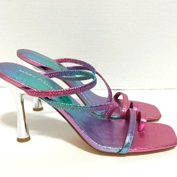 MARC FISHER NWOT STRAPPY SANDALS SIZE 7.5 - Picture 5 of 13